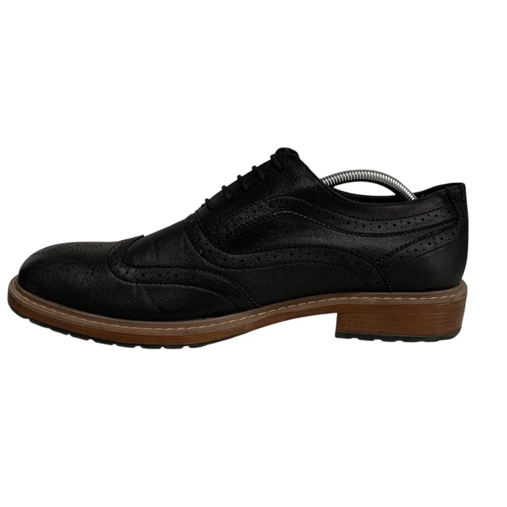 Perry Ellis Portfolio 
